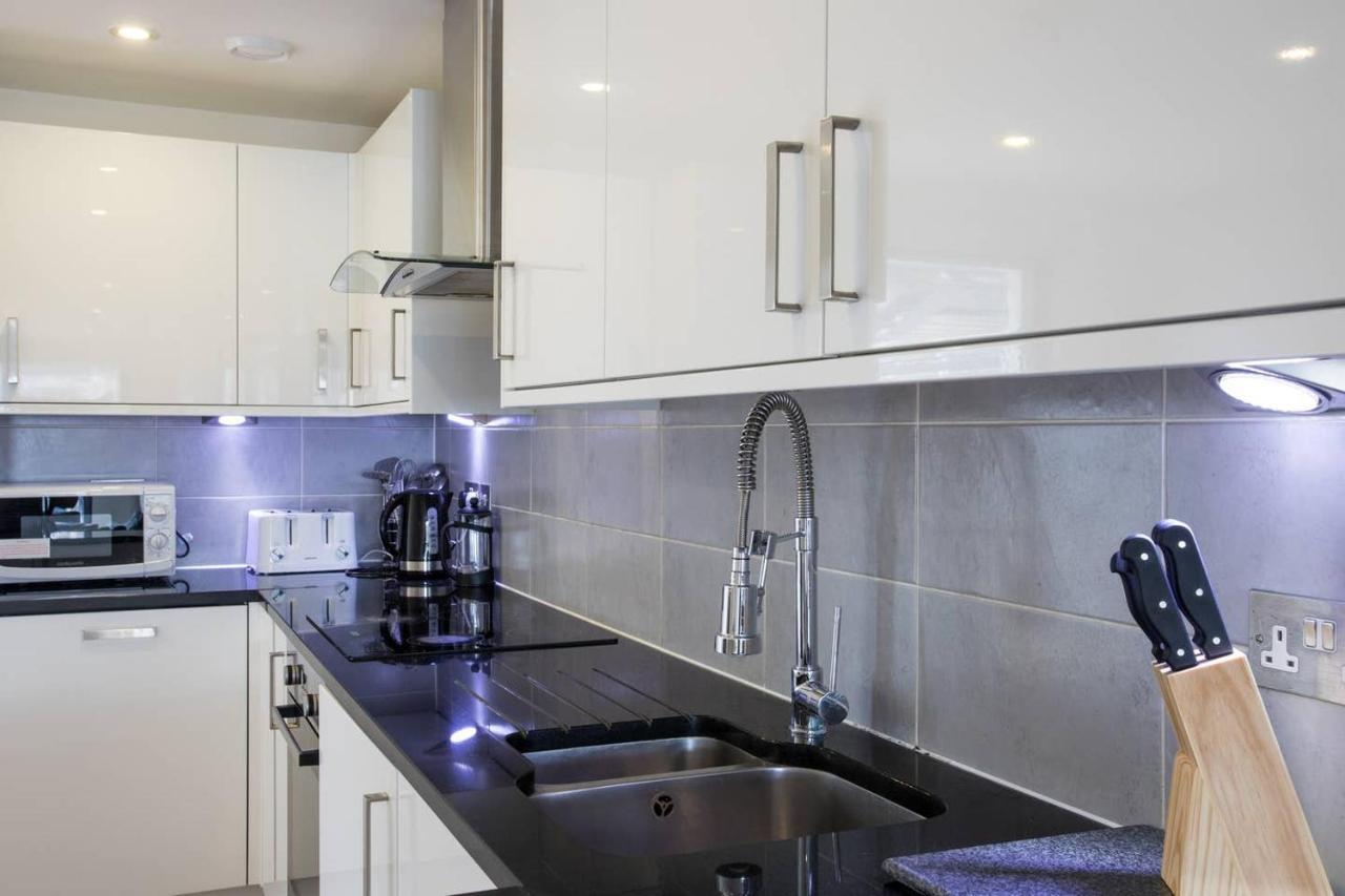 Bright And Modern 3 Bed Apartment Hyde Park Central ロンドン エクステリア 写真
