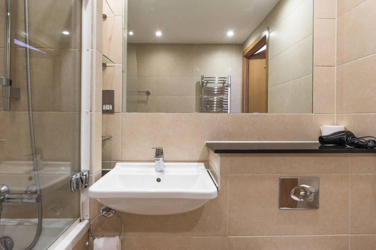 Bright And Modern 3 Bed Apartment Hyde Park Central ロンドン エクステリア 写真