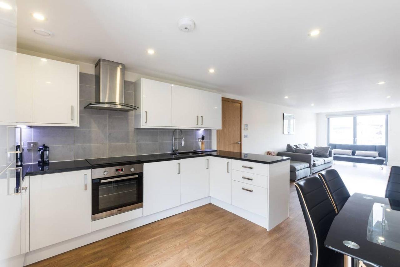 Bright And Modern 3 Bed Apartment Hyde Park Central ロンドン エクステリア 写真