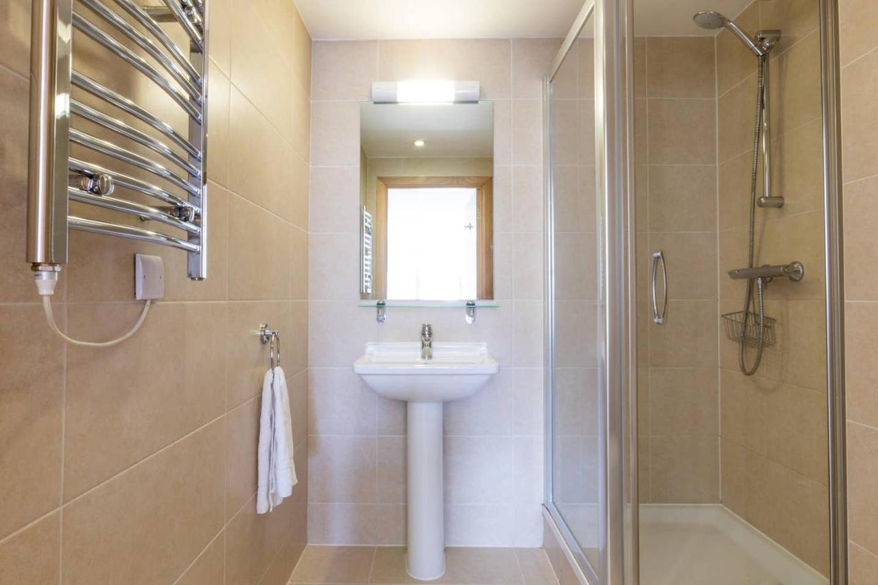 Bright And Modern 3 Bed Apartment Hyde Park Central ロンドン エクステリア 写真