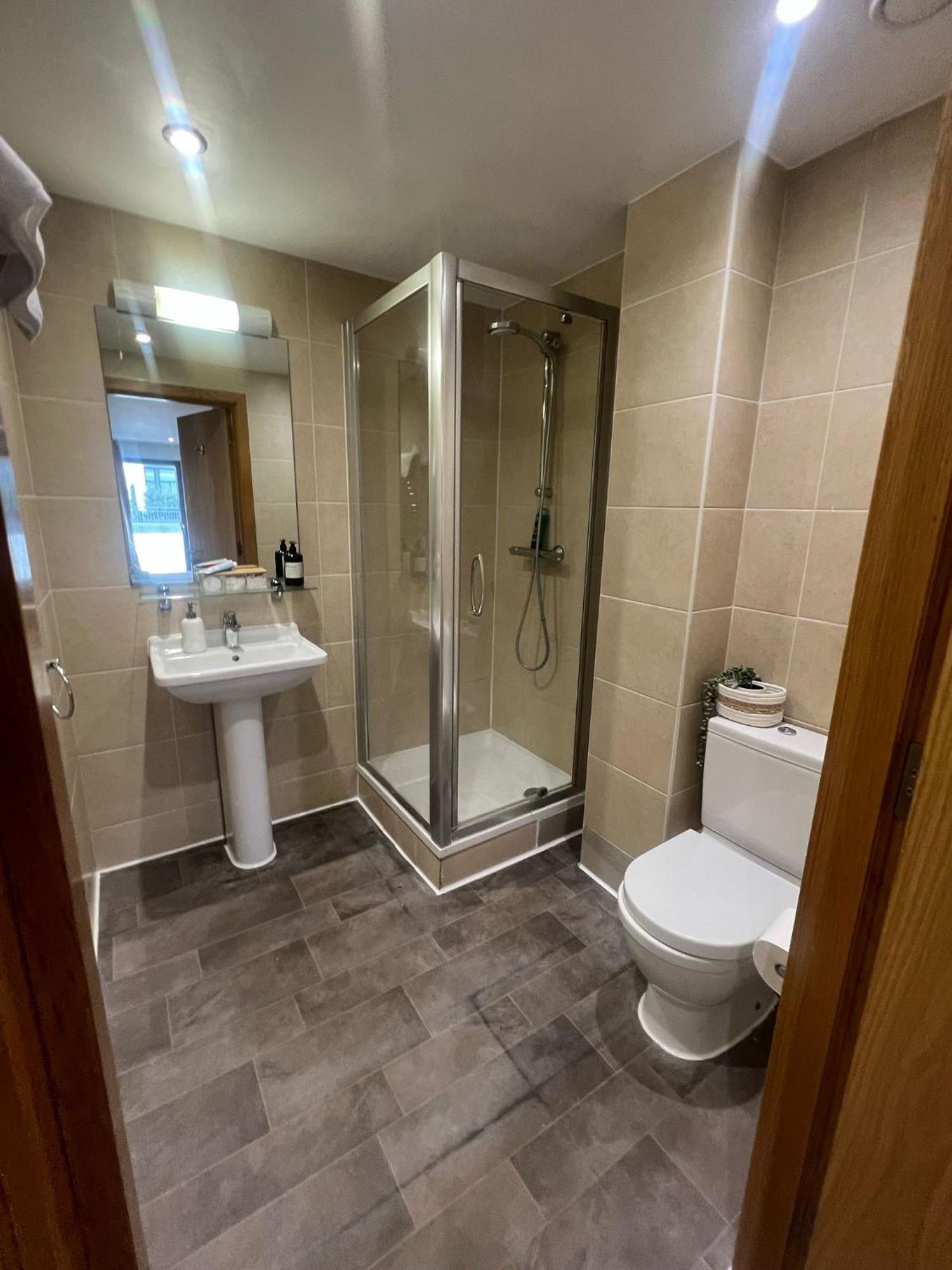 Bright And Modern 3 Bed Apartment Hyde Park Central ロンドン エクステリア 写真