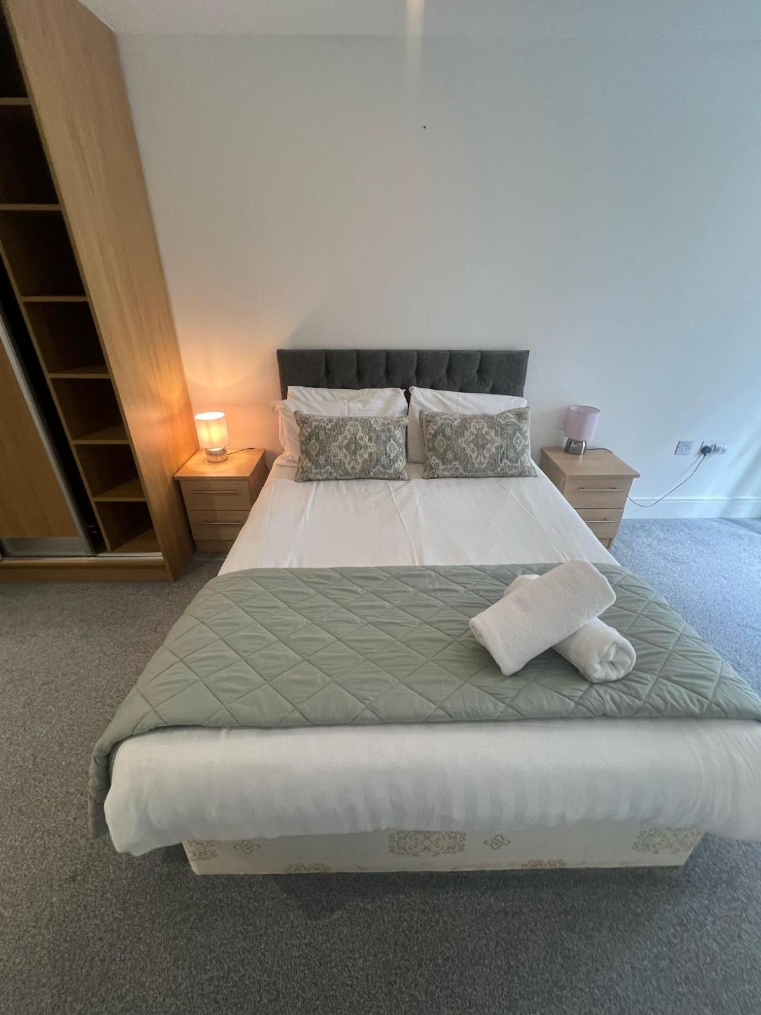Bright And Modern 3 Bed Apartment Hyde Park Central ロンドン エクステリア 写真